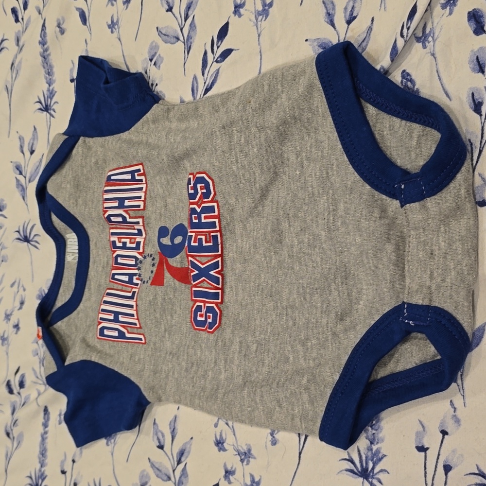 ❤️10/$10 New nba 76 philly basketball onesie